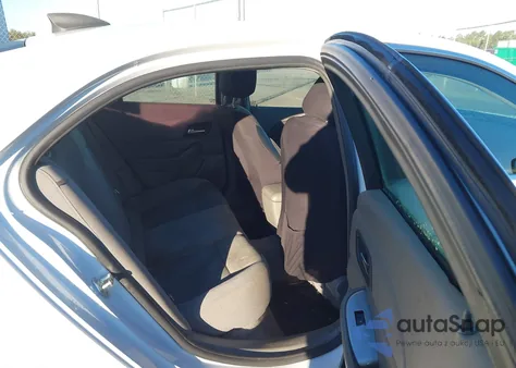 2015 Chevrolet Malibu Ls z USA, uszkodzony, nr VIN 1G11B5SL9FF297660